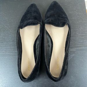 Nine West black velvet loafers